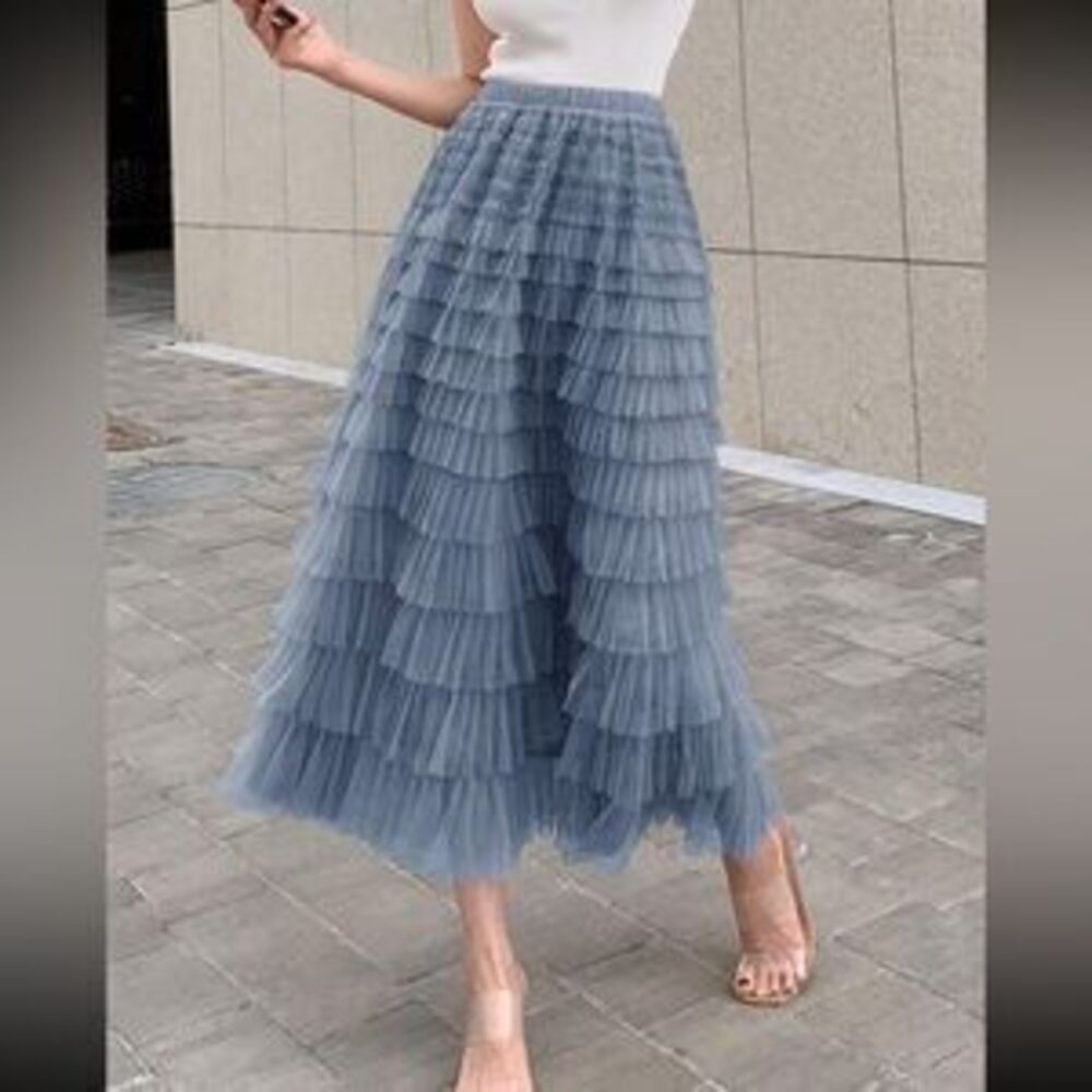 Luxe Mesh Layered Evening Flowy Maxi Skirt - Picture 1 of 5